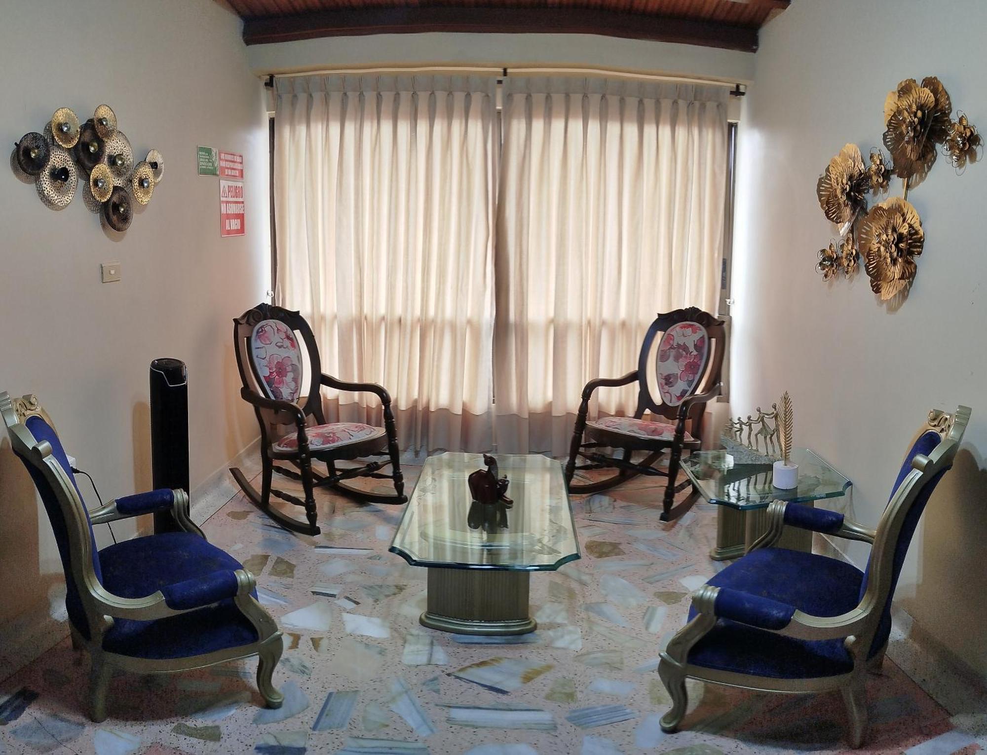 Hotel Casa Aragon Cartago Exterior photo